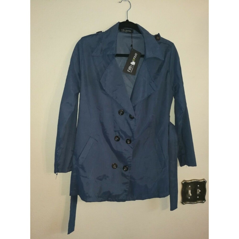 New with tags Women's Fifth Avenue Navy Blue Soft  Jacket Size L  / XL